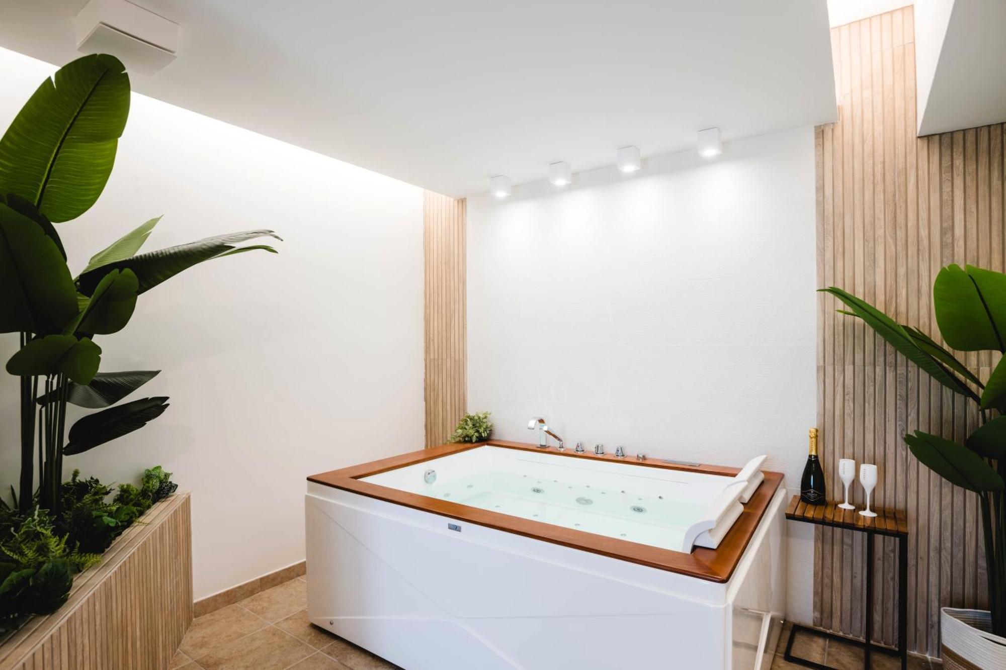 Sunway Luxury Apartments 2 Альгеро Экстерьер фото