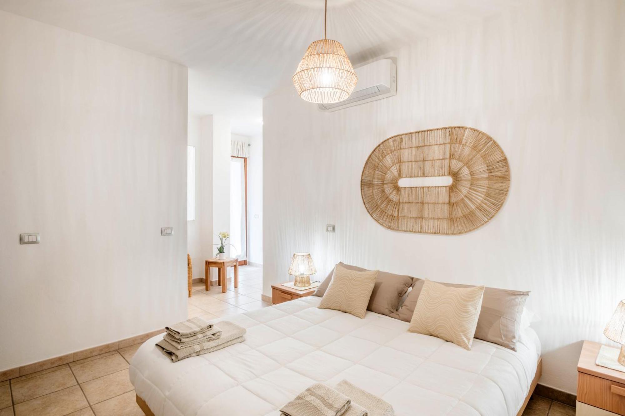 Sunway Luxury Apartments 2 Альгеро Экстерьер фото